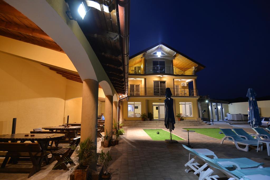 Готель Casa Marina Єшелніца Екстер'єр фото