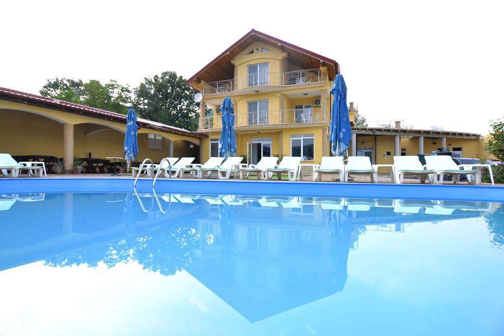 Готель Casa Marina Єшелніца Екстер'єр фото